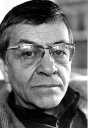 Portrait image of Peter Weiss