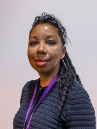 Poträttbild av Marie NDiaye