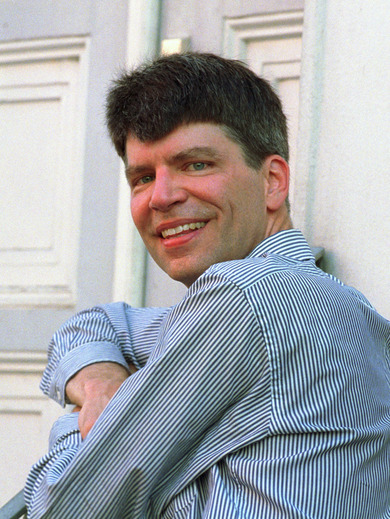 Porträttbild av Richard Powers