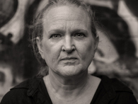 Poträttbild av Petra Mölstad