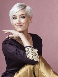 Poträttbild av Merja Mäki