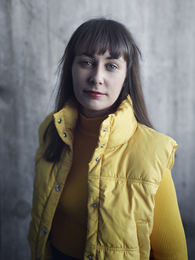 Poträttbild av Kristina Falk